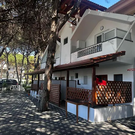 Apartment Reni Golem (Tirana)